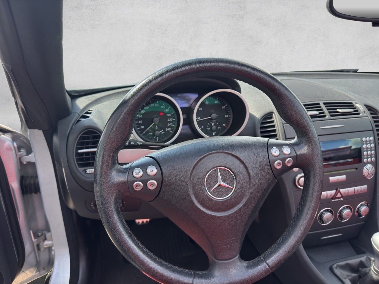 Fahrzeugabbildung Mercedes-Benz SLK Roadster SLK 200 Kompressor (171.442)