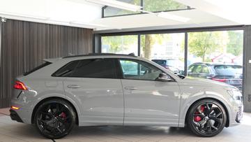 2024 AUDI RSQ8 photo 6