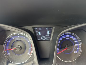 Hyundai ix20 1.6 Space blue, Bild 22
