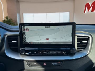 Kia Ceed 1.5 T-GDI Kamera PDC SHZ Klima CarPlay