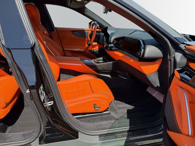 FERRARI Purosangue – Bild 9