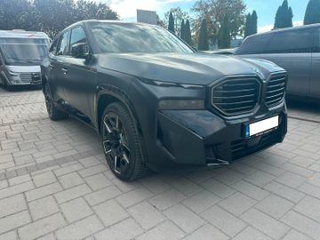 BMW XM - 7