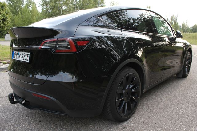 Tesla Model Y SR BLACK DEAL! 20"TURBINE+ALLW.+AHK+KERA