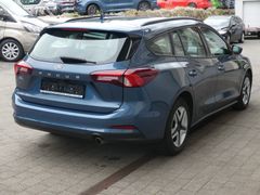 FORD Focus Turnier Cool & Connect
