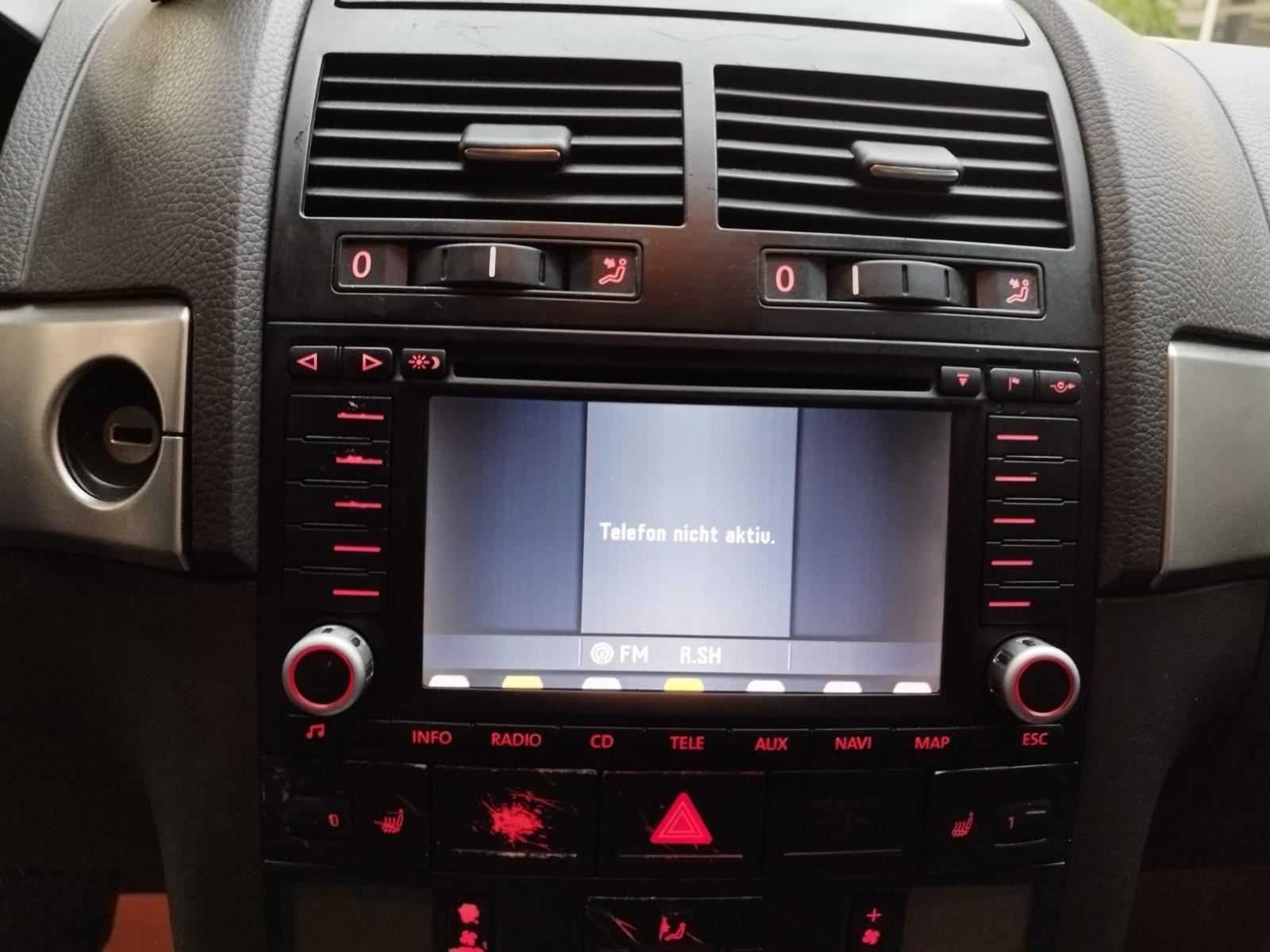 Volkswagen Touareg 2005 — photo 29
