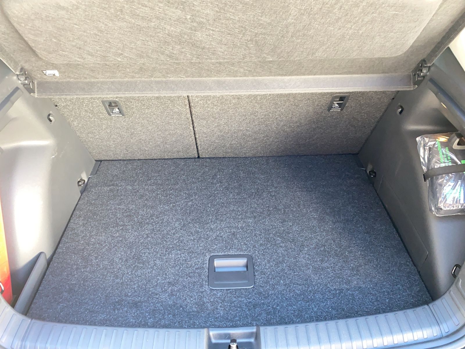 Fabia 1.0 TSI Drive, ACC, Winter+, LED. Climatro