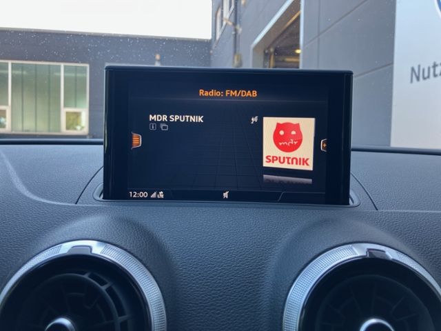 A3 Sportback 30 TFSI sport KLIMA LED NAVI ALU