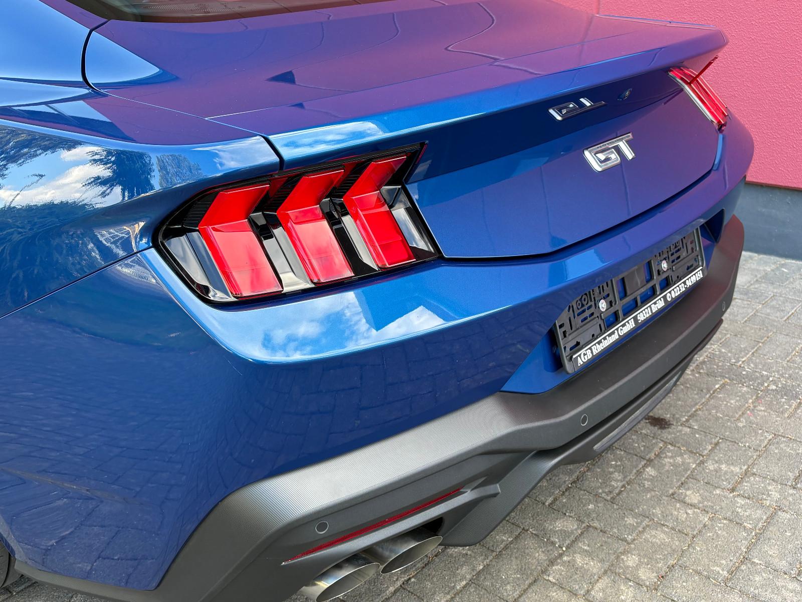 Ford MUSTANG GT 5.0 V8 COUPE NEUES MODELL NUR 3.332KM