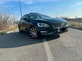 Volvo s60 2.0t6 - Volvo S60 von privat