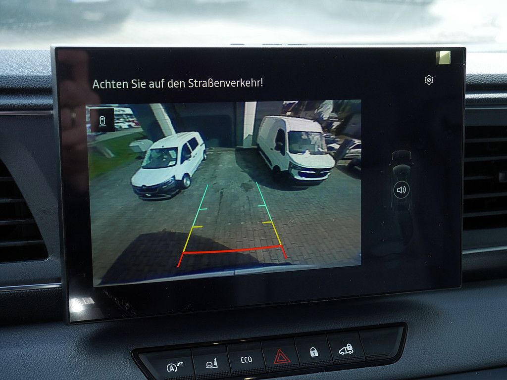 Fahrzeugabbildung Renault Master FWD Kasten L2H2 3.5to dCi 130 PDC AHK LED