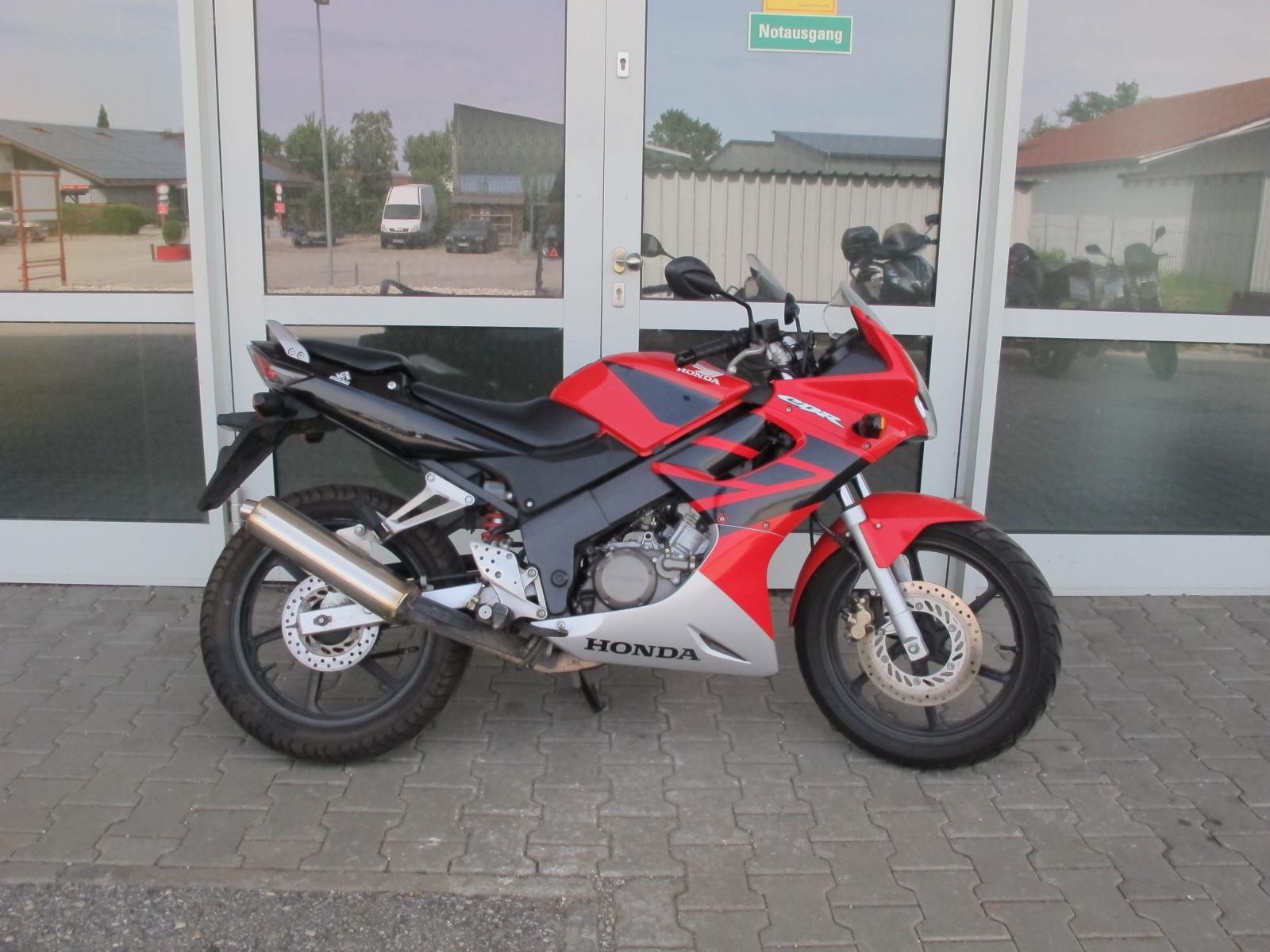 Honda CBR 125 R / Top / KD frisch