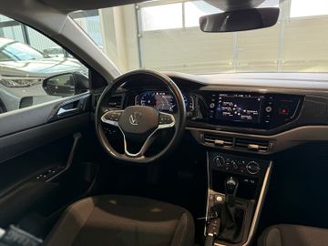 Volkswagen Polo - 12