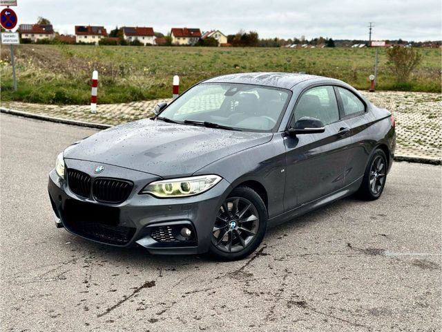 BMW 220D *M-Paket*8-Gang Automatik*Harmann...