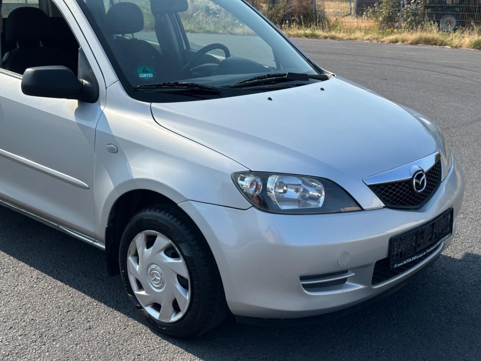 Mazda 2 Automatik 2.HD - Klima - Zahnriemen & TÜV NEU