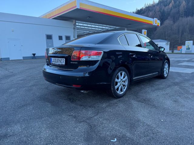 Avensis Executive Klimaautom SHZ Keyless Entry K