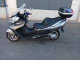 Suzuki Burgmann 400 - BENZIN ROLLER