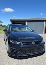 Volkswagen Golf 1.5 TSI ACT OPF DSG Highline/ R-Line Sport - Volkswagen Golf: Sport Line