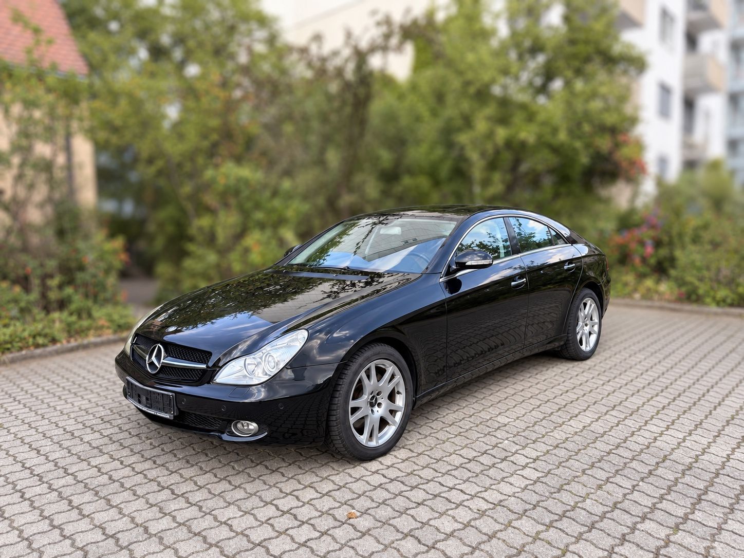 Mercedes-Benz CLS 350 1. Hand