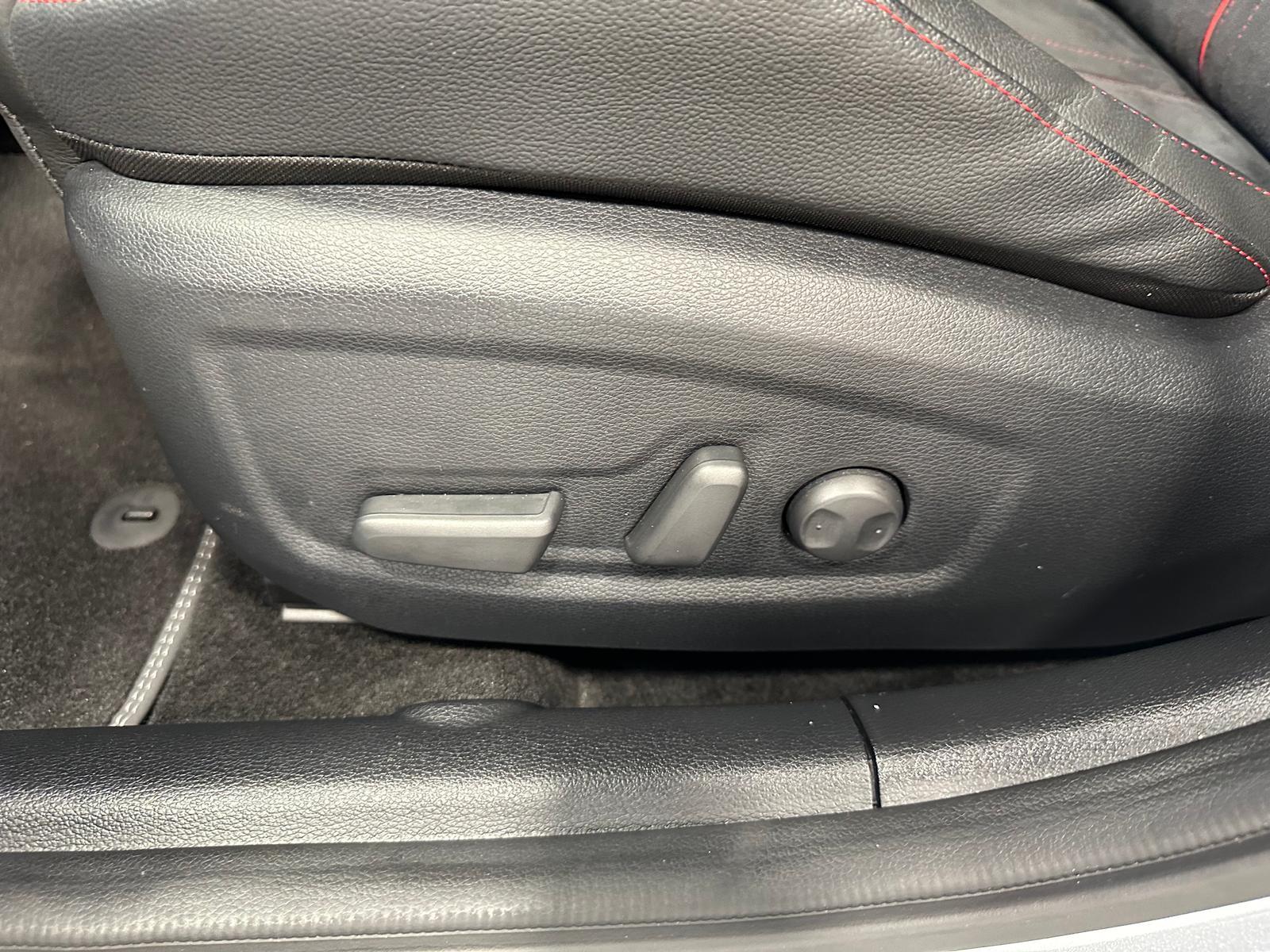 Kia ProCee'd 1.6 T-GDI DCT GT Pano|Maxton|Bastuck|Wa