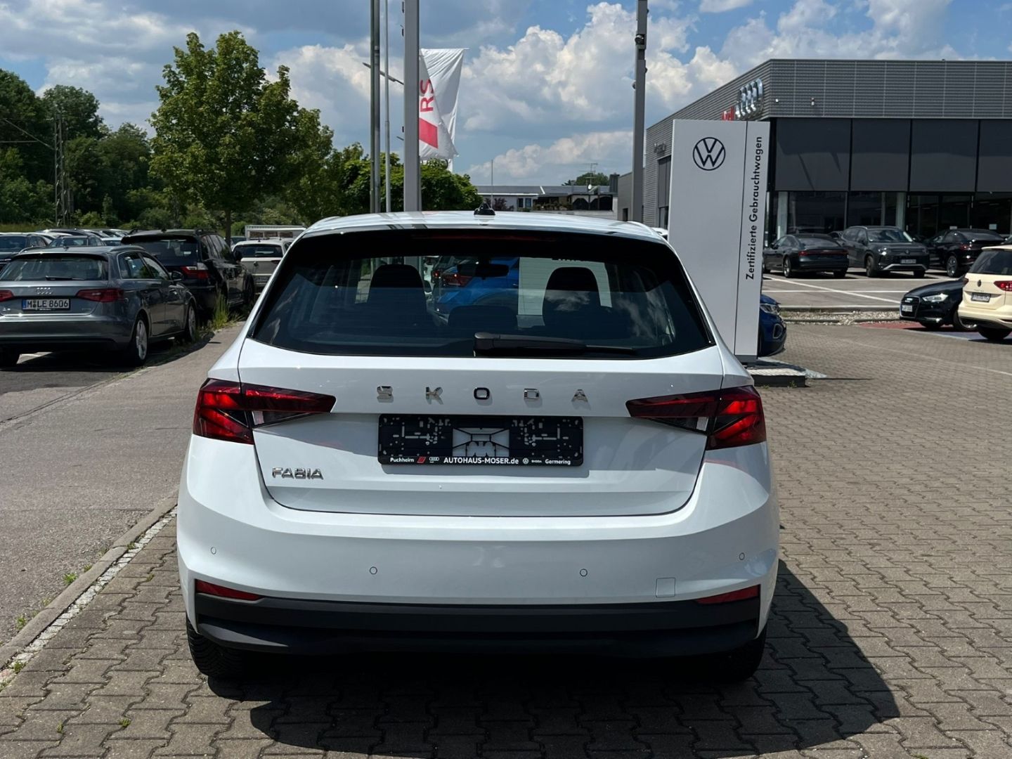Fabia Essence 1.0 SHZG*Klima*PDC*LED*4-Türen