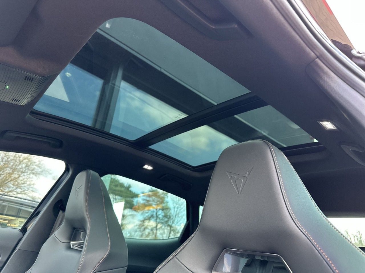 Fahrzeugabbildung CUPRA Formentor VZ 2.0 TSI 4Drive DSG