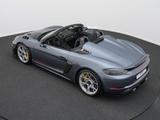 Porsche 718 Spyder RS - graue Porsche Boxster