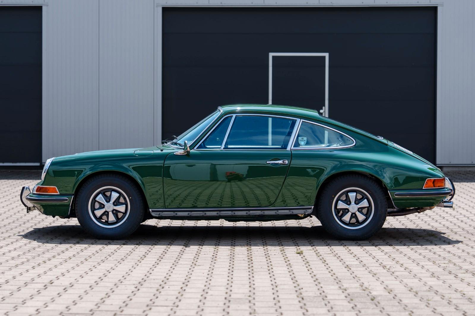 Porsche 911 E
