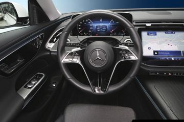 Mercedes E 220 - 11