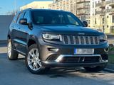 Jeep Grand Cherokee Summit 3,0 Diesel Voll... - Jeep Grand Cherokee in Frankfurt (Main)