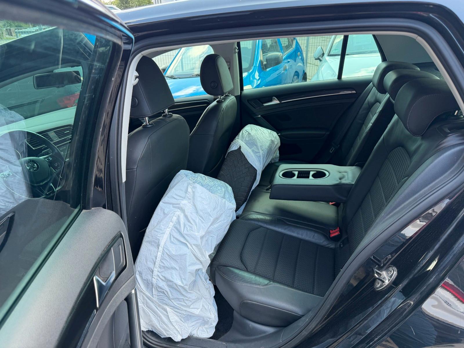 Volkswagen Golf VII 2.0TDI*Xenon*Teilleder*Sitzhzg*