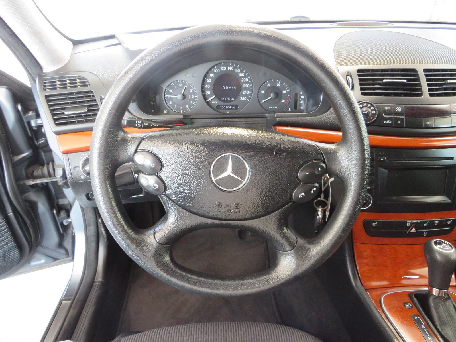 Mercedes-Benz BINZ Bestattungswagen / Leichenwagen