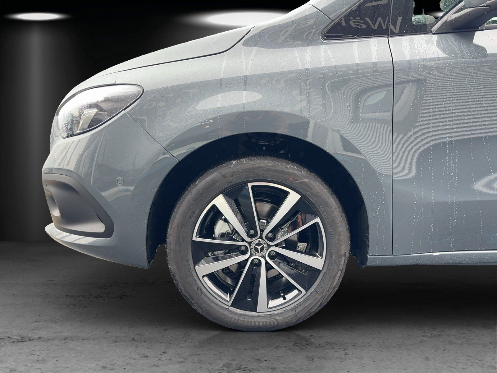 Fahrzeugabbildung Mercedes-Benz T 180 ED Winterpaket LED DAB MBUX ParkAss Navi