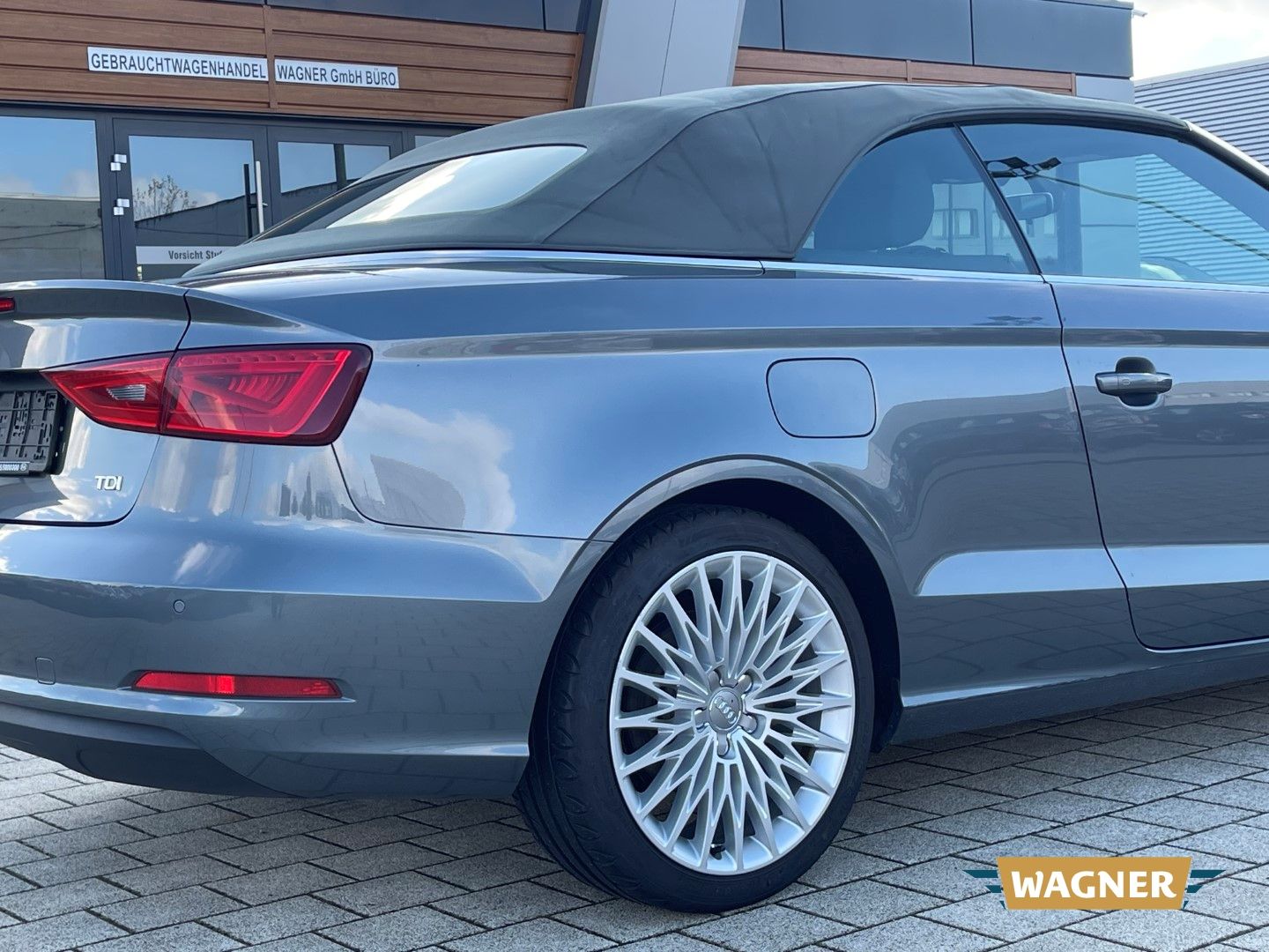 Fahrzeugabbildung Audi A3 Cabriolet Ambition Klimaautomatik Tempomat