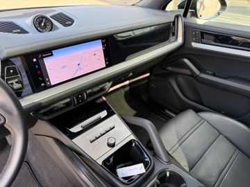 Porsche Cayenne - 12