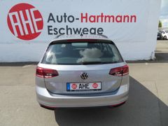 VW Passat Variant 2.0 TDI Business DSG LED Nav digi VW Passat Variant 2.0 TDI Business DSG LED Nav digi