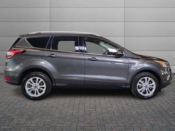 Ford Kuga - 4