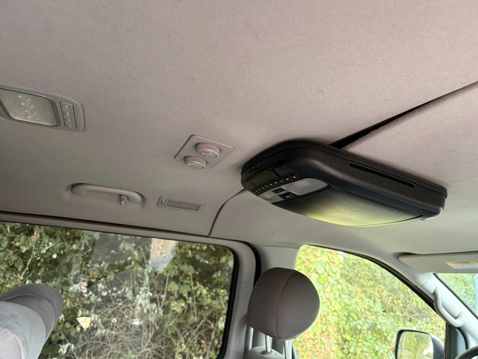 Hyundai H-1 8-Sitze/Klima/AHK!