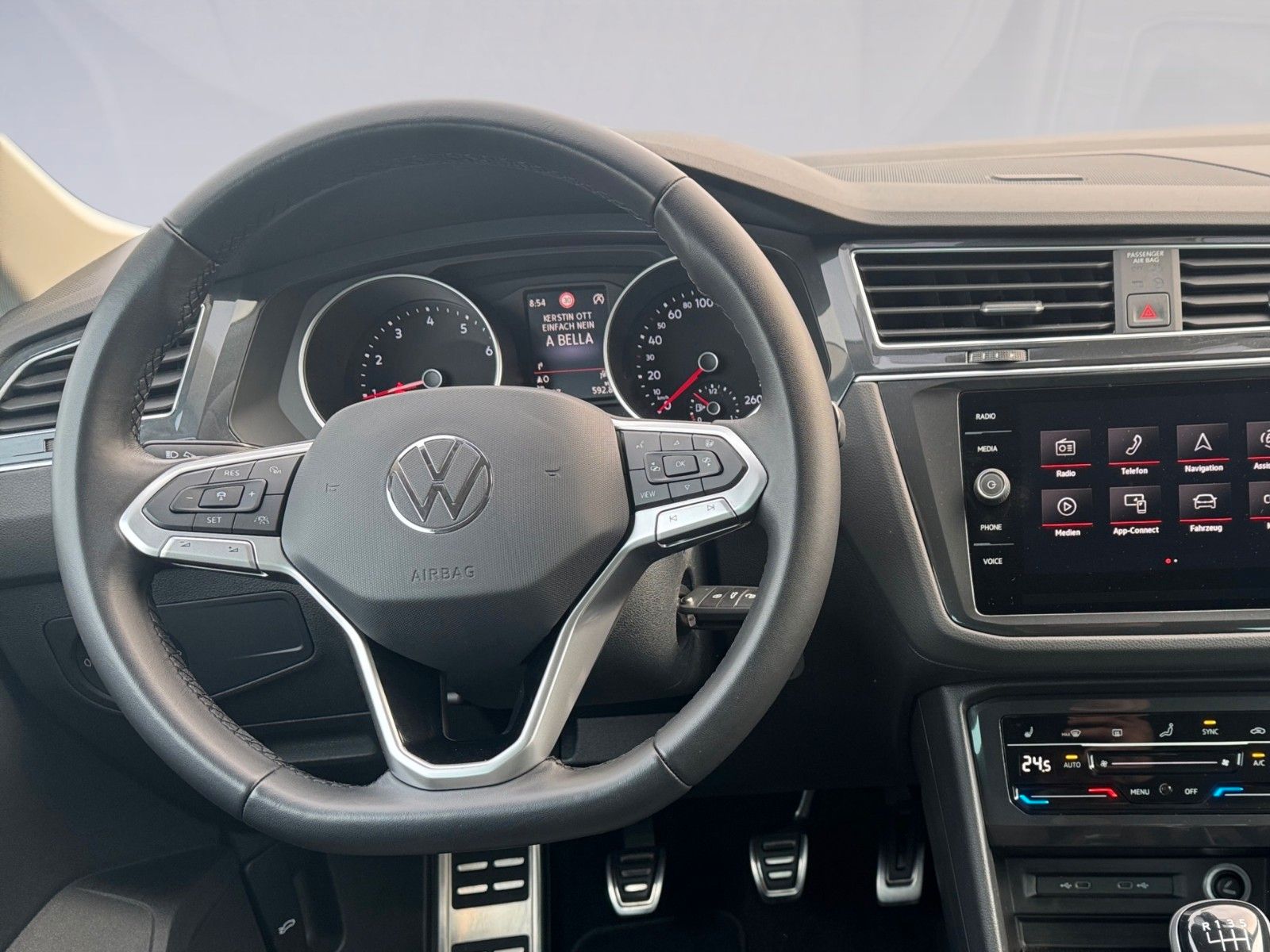 Fahrzeugabbildung Volkswagen Tiguan Life MOVE 1.5 TSI