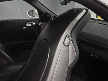 صورة مصغرة 14 لـ 2005 Porsche CAYMAN