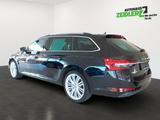 Skoda Superb Combi 2.0 TDI DSG Style AHK*ACC*LED*NAVI - Skoda Superb: Standheizung