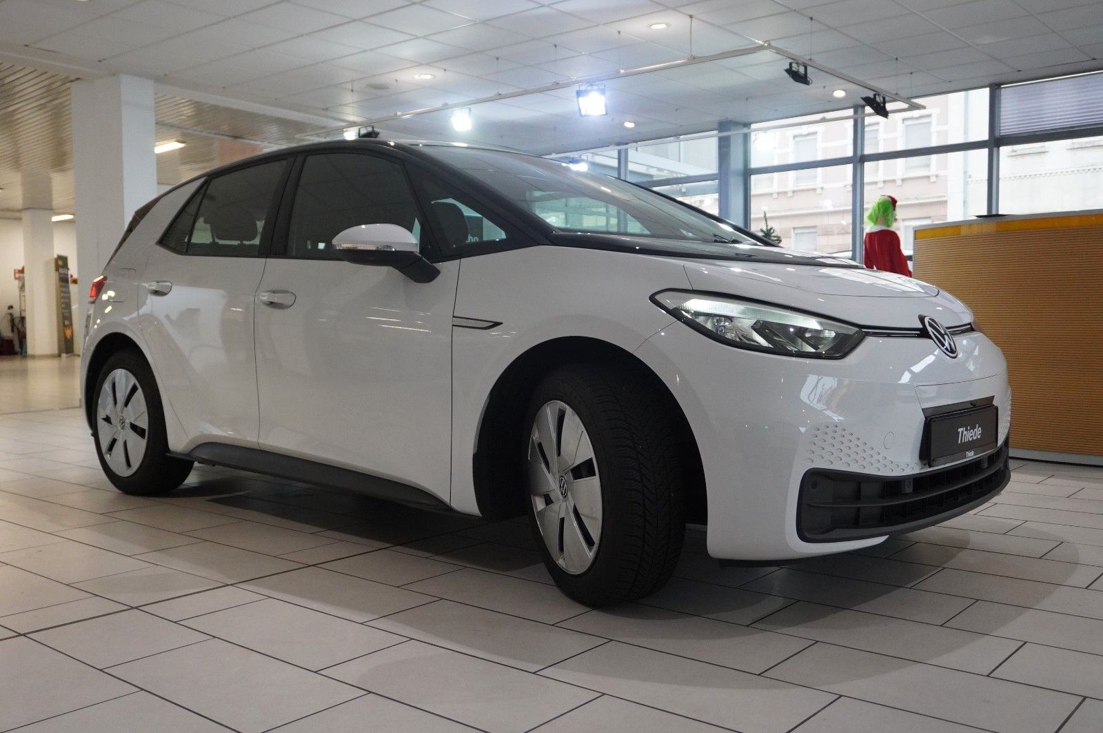 Fahrzeugabbildung Volkswagen ID.3 Pure PERFORMANCE NAVI/LED/VIRTU./PDC/DAB+