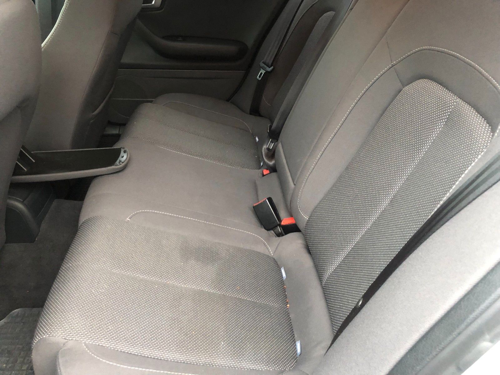 Fahrzeugabbildung SEAT Exeo ST Reference Wildschaden