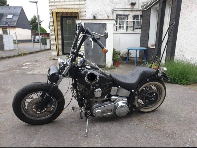 Harley-Davidson FXST Softail 