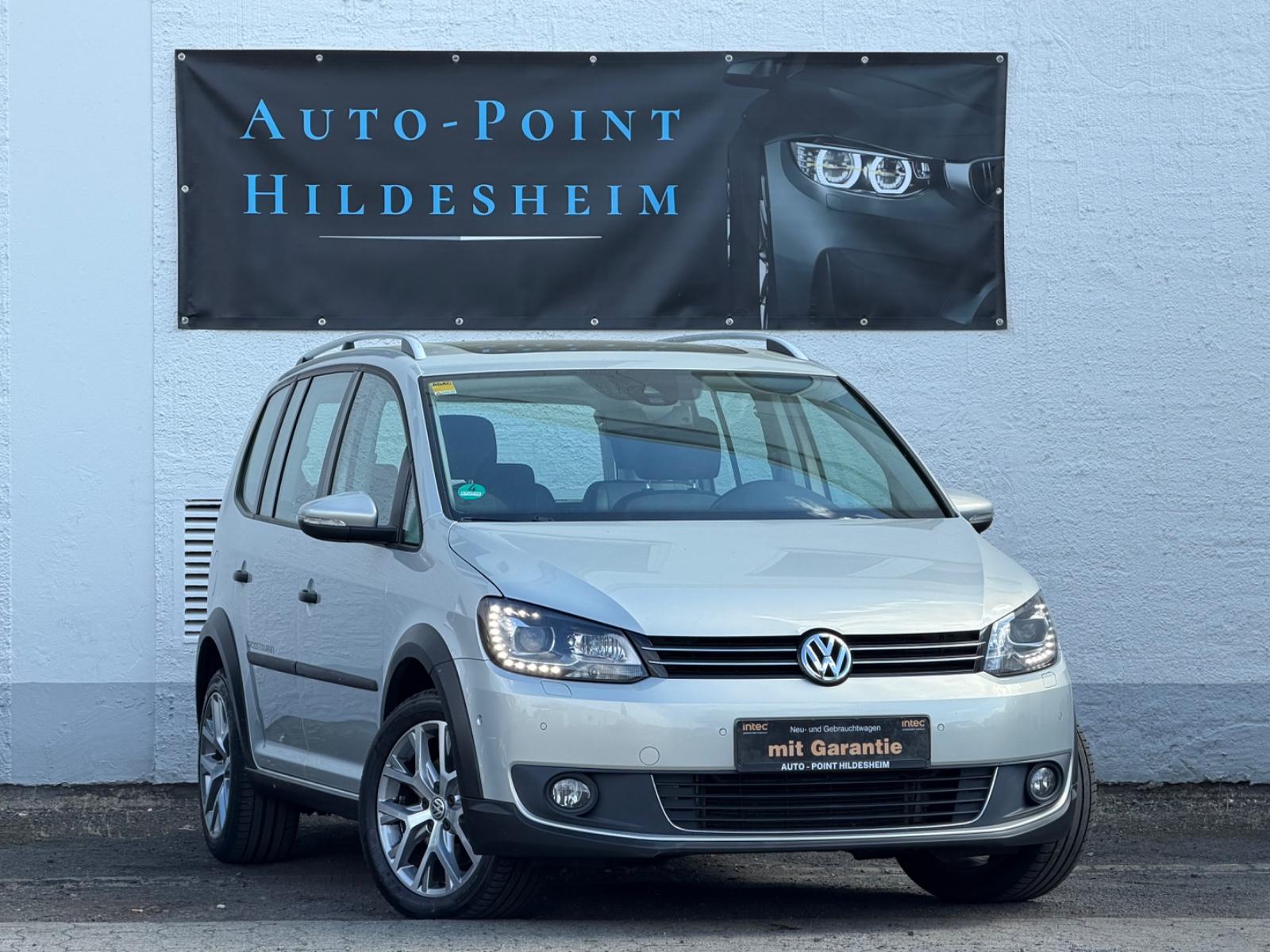 Volkswagen Touran Cross"7-SITZER"DSG"PANORAMA"XENON"