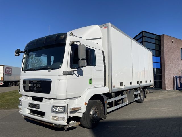 MAN TGM 15.290 Closed Box / Automatic Gearbox / Side