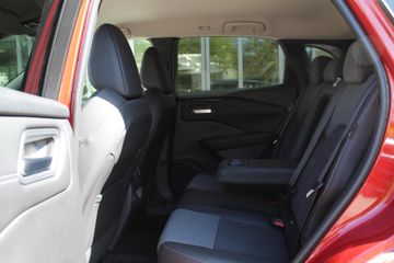 Nissan Qashqai - 12