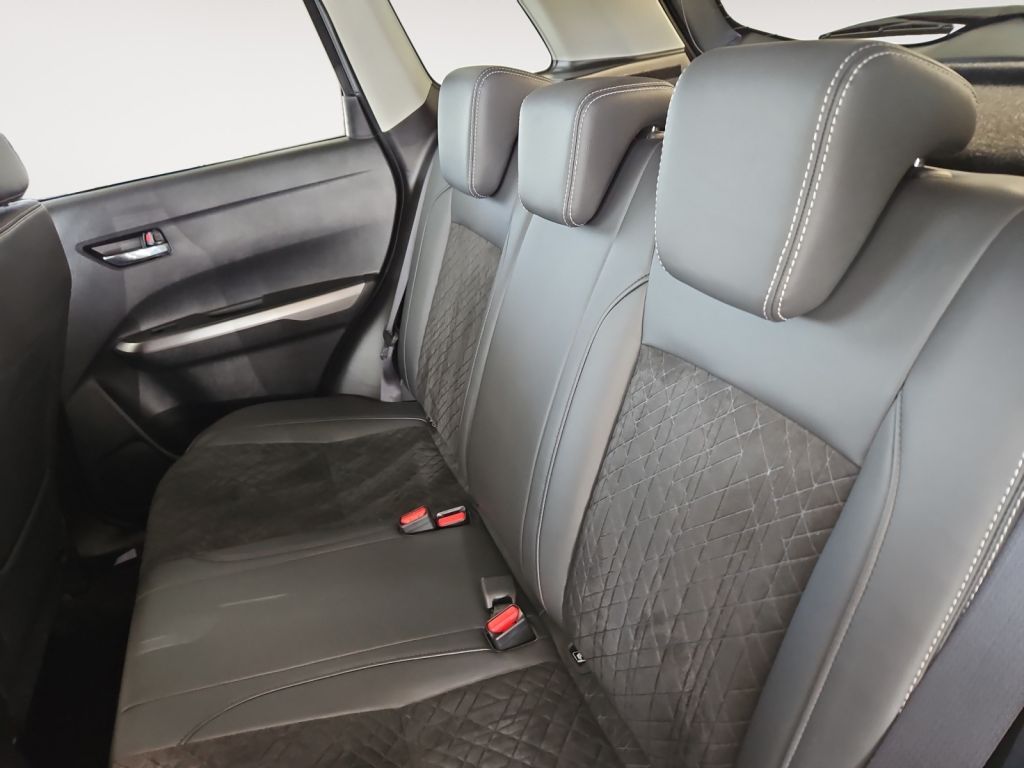 Fahrzeugabbildung Suzuki Vitara 1.4 Comfort + Navi Allrad Sitzheizung PDC
