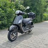 Piaggio Vespa GTS 125 Super E5 RS - PIAGGIO ROLLER 125