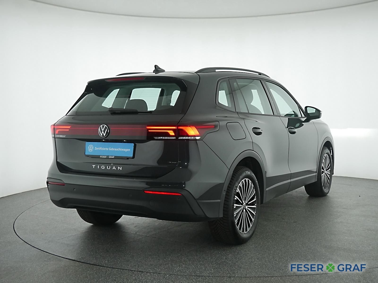 Volkswagen Tiguan Life 2.0 TDI DSG ParkAssist beh.Lenkrad foto 4