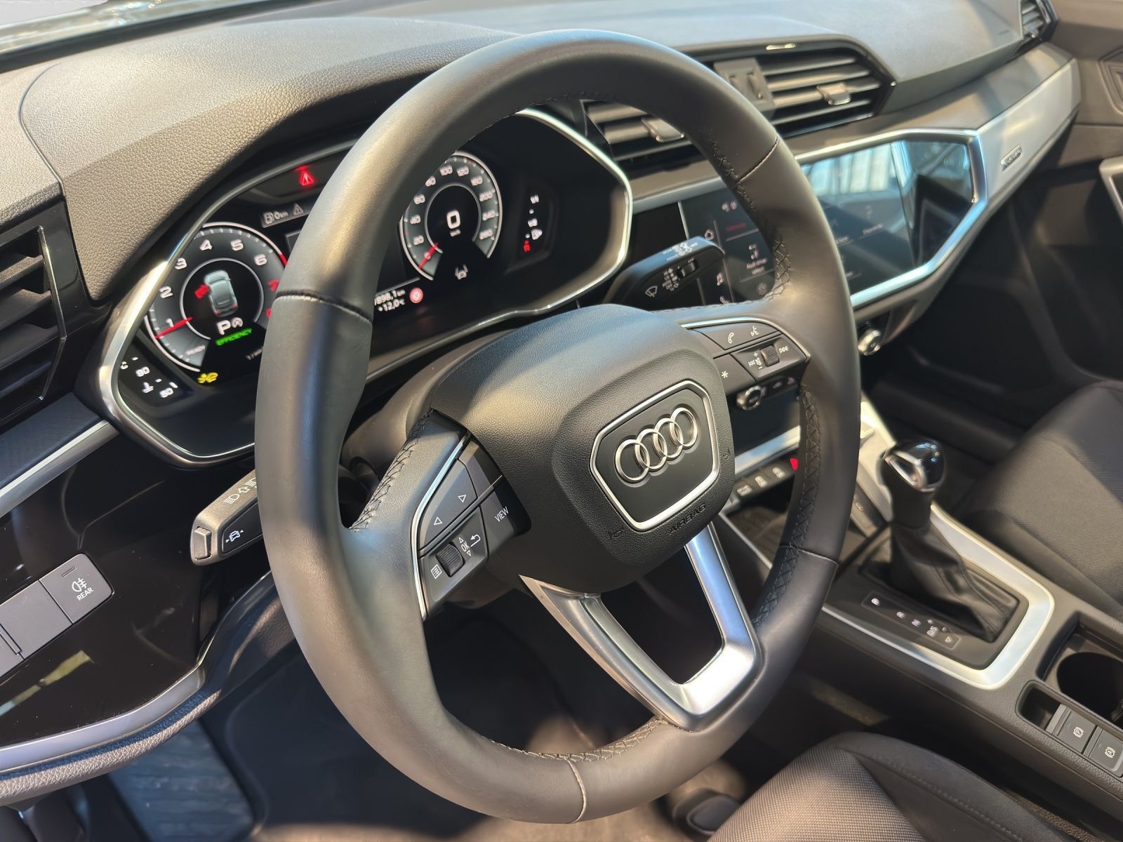 Audi Q3 - Bild 9